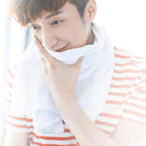 草莓视频深夜福利在线观看
